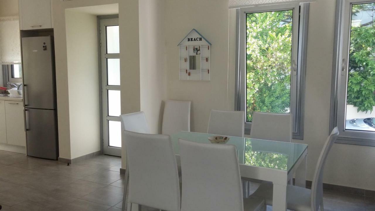 Family Home Protaras Exteriér fotografie